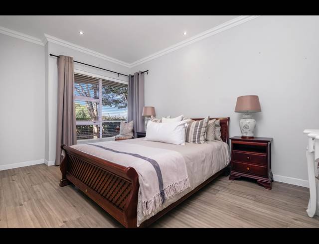 5 BEDROOM HOUSE FOR SALE IN DAINFERN GOLF ESTATE